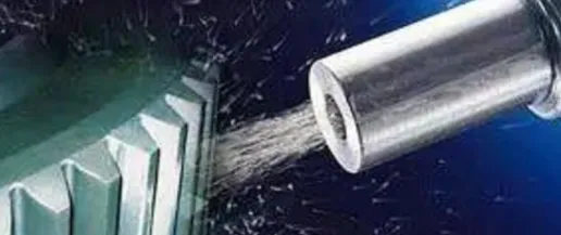 640 4